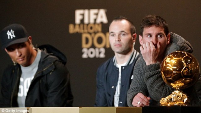 Record absolut! Lionel Messi a castigat, pentru a patra oana consecutiv, Balonul de Aur (VIDEO)