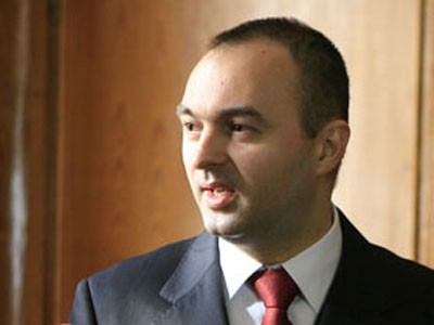 Presedintele Consiliului Judetean Iasi, Cristian Adomnitei, incearca sa obtina bani europeni pentru finantarea Autostrazii Iasi-Targu Mures