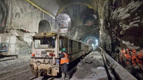 Metroul Newyorkez: investitie de 17 miliarde de dolari (GALERIE FOTO)